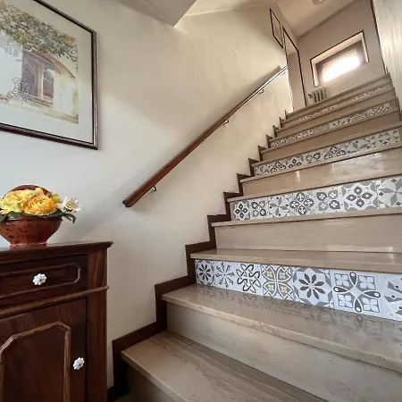 בית נופש Casa Di Monica